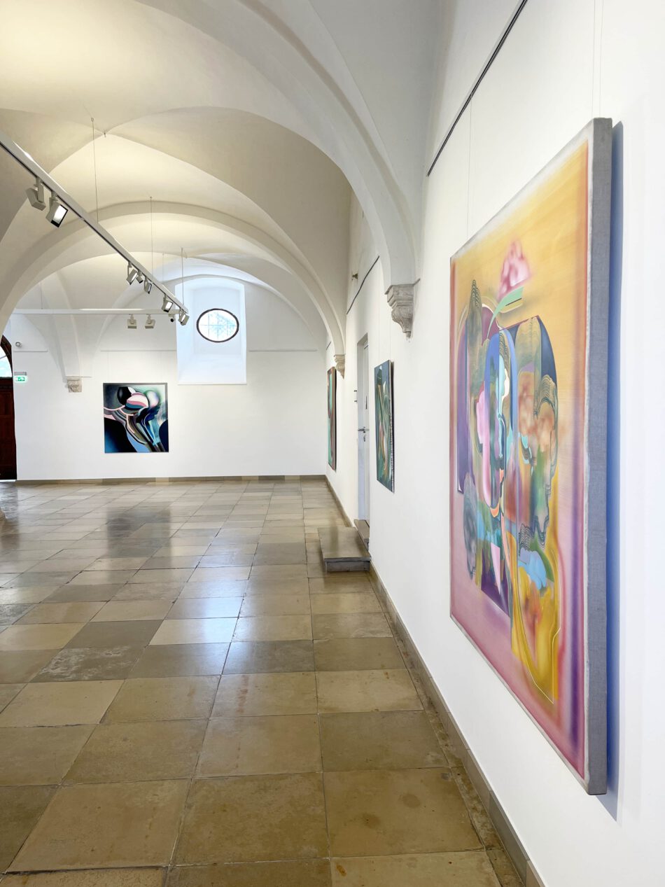 IMG 5393-min-950x1267 in Wandering Ghosts